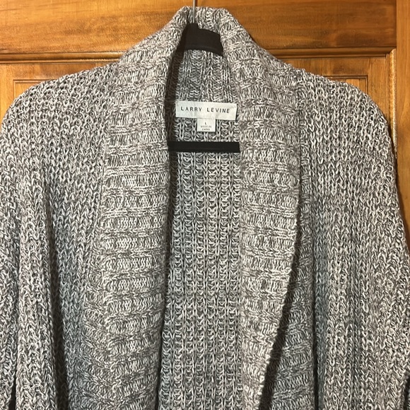 Larry Levine Cable Knot Cardigan W/Pockets - Picture 2 of 8